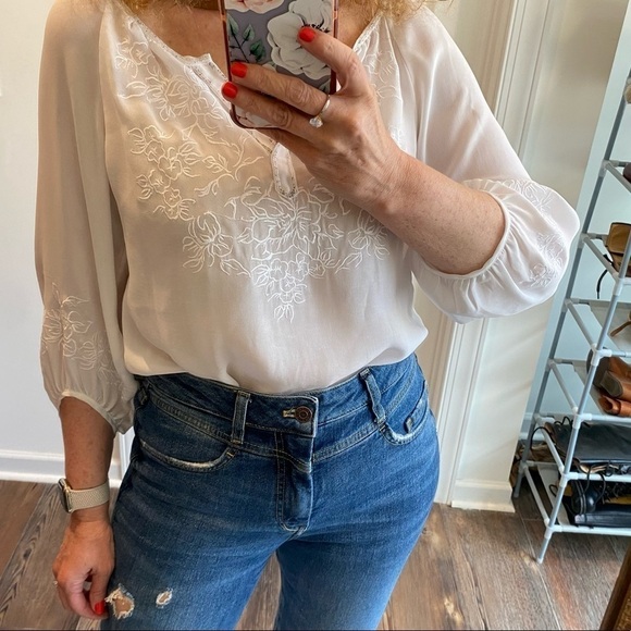 White House Black Market Tops - White House Black market embroidered and beaded neckline trim puffy 3/4 sleeve